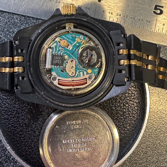Vintage Tourneau Swiss Designed Dive Watch 20ATM 660 Watch Gold and Black - Picture 12 of 12